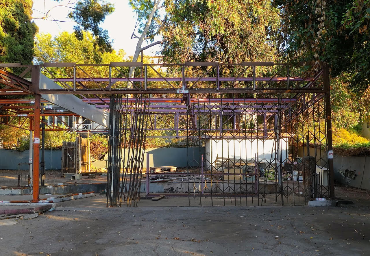 Former Silver Lake Texaco station